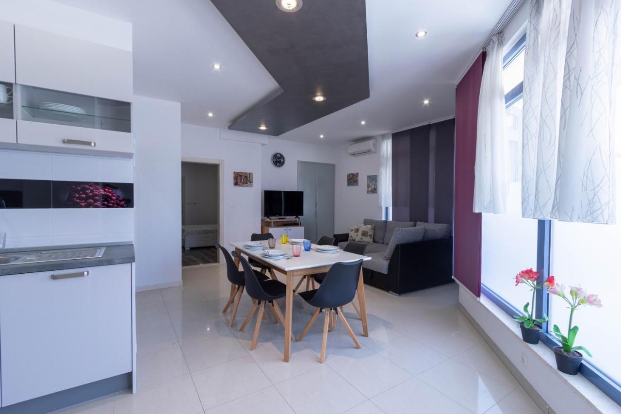 Apartman Dora Podstrana Extérieur photo