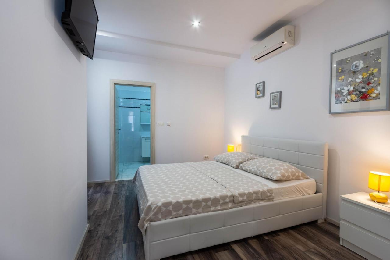 Apartman Dora Podstrana Extérieur photo